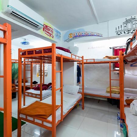 Mumbai Backpackers,Airport Ξενοδοχείο Εξωτερικό φωτογραφία